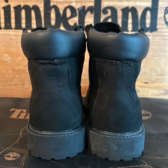 Women’s 5 Timberland Boots - Picture 6 of 10